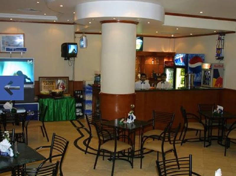 Rush Inn Hotel Dubai Exterior foto